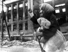 местная жительница, проклинающая фашистов. Снято в районе схи, рядом с главным корпусом ВГАУ местная жительница, проклинающая фашистов. Снято в районе схи, рядом с главным корпусом ВГАУ
